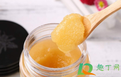 蜂蜜完全结晶还能用吗(蜂蜜结晶可以直接喝吗)