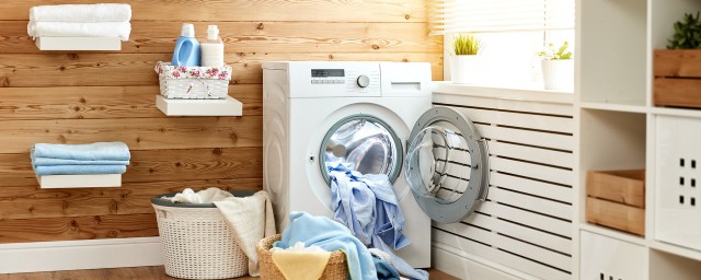 这样清洗洗衣机干净如新(用什么洗衣服才能洗得洁净如新)