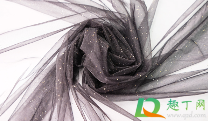 纱裙掉金粉怎么办(纱裙掉的金粉有毒吗)