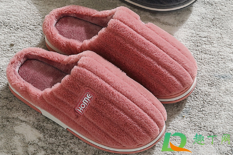 毛拖鞋掉毛是质量不行吗(鞋子脱毛 属于质量问题吗)