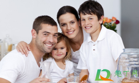 牛奶可以一直放恒温器里吗(牛奶可以一直放在温奶器里吗) 牛奶可以一直放恒温器里吗(牛奶可以一直放在温奶器里吗)