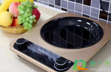 电磁炉加热总是跳到暂停怎么回事(电磁炉加热突然停止)