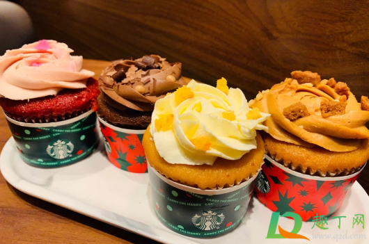 星巴克2020圣诞杯子蛋糕多少钱一个(星巴克圣诞蛋糕礼盒多少钱)