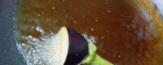 怎么判断油温几成热(怎样判断油几成热)