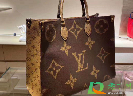 lv专柜买包有赠品吗(lv专柜送礼物) lv专柜买包有赠品吗(lv专柜送礼物)