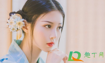 眼睛动不动就红为什么(为什么眼睛一会红一会不红)