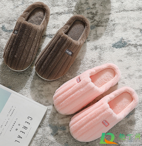 羊毛拖鞋可以水洗吗(牛皮拖鞋可以用水洗吗) 羊毛拖鞋可以水洗吗(牛皮拖鞋可以用水洗吗)