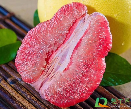 蒸柚子需要去皮吗(柚子皮可以蒸着吃吗)