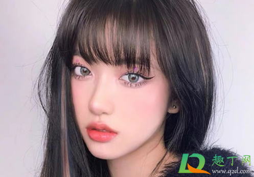 挂耳染为什么洗了两回看不出来了(挂耳染之后怎么染回来)