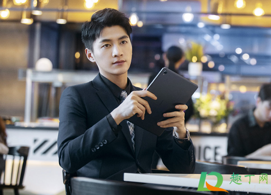 从结婚开始恋爱蔡思雨的官配是鹿亦尧吗(从结婚开始恋爱蔡思雨和鹿亦)