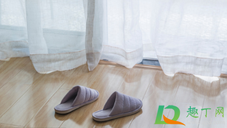 棉拖鞋为什么会发臭(棉拖鞋穿着发臭怎么回事?) 棉拖鞋为什么会发臭(棉拖鞋穿着发臭怎么回事?)