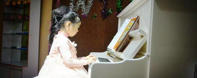 中国家长培养孩子特长(中国式家长儿子特长)