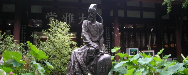 杜甫草堂位于四川成都(成都有一座杜甫草堂吗)