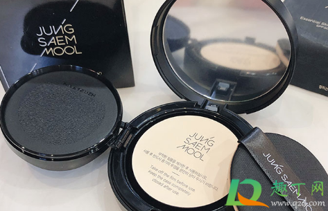 气垫干了加什么可以继续使用(气垫用完再用什么)