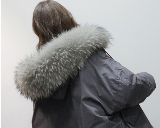 买派克服选貉子毛还是狐狸毛(派克服貉子毛和狐狸毛哪个贵)