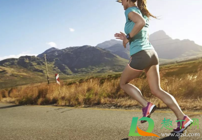 跑步时腹痛该继续跑吗(跑步时为什么会腹痛)