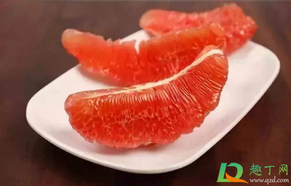 剥好的柚子肉可以放在保鲜袋里面吗(剥完的柚子肉可以放在盒子里吗)