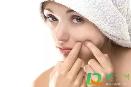 痘痘出血止不住怎么快速止血(痘痘破了血止不住怎么办)