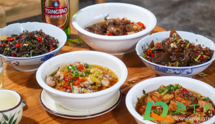 笨萝卜浏阳菜馆总店在哪里(笨萝卜浏阳菜馆什么菜好吃)