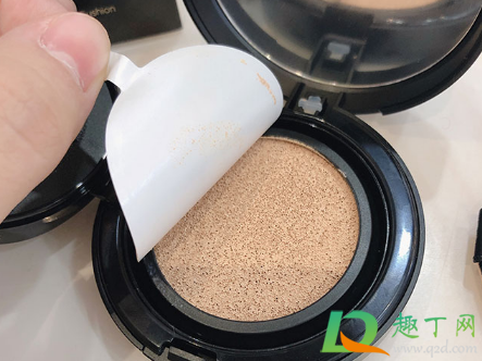 气垫干了加乳液还是水(用气垫前要用水乳吗) 气垫干了加乳液还是水(用气垫前要用水乳吗)