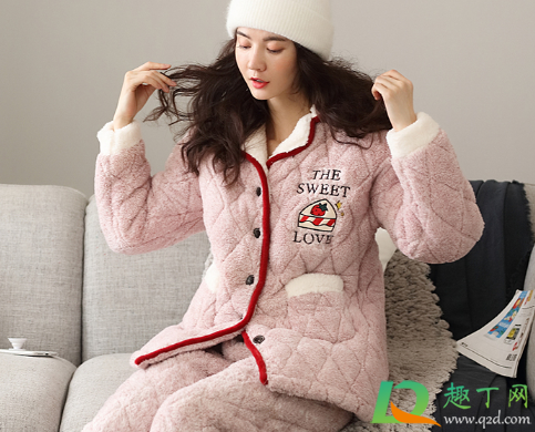 厚睡衣睡觉时穿能行不(冬天买的厚睡衣睡觉时穿好吗)