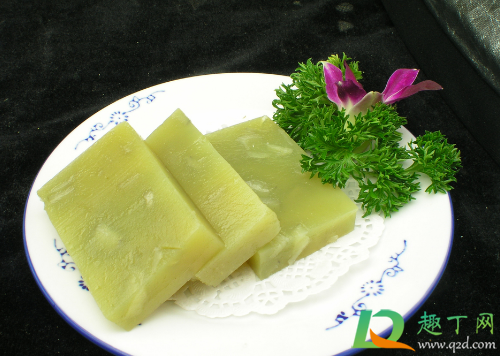 马蹄削皮后变黄怎么办(马蹄削了皮发黄了还可以吃吗)