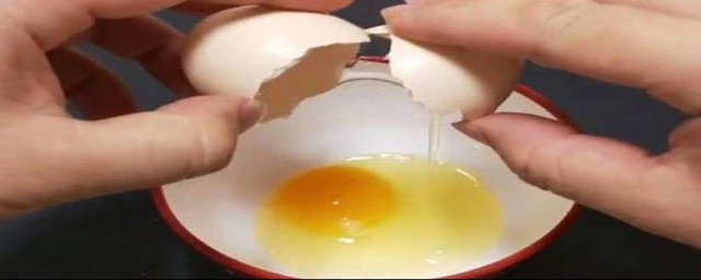 面粉加鸡蛋做能做鱼饵吗(鱼饵可以加鸡蛋吗?)