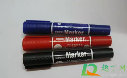 油性大头笔弄衣服上怎么办(大头油性笔怎么擦掉)