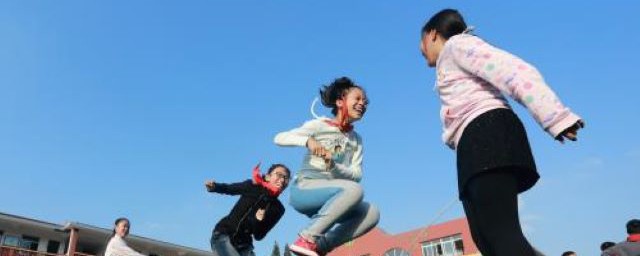 去双语幼儿园当老师要具备哪些资质(教幼儿英语的老师需要什么资质)