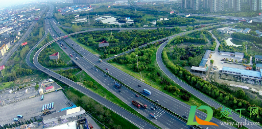 高速堵车走应急车道算不算违章2021(高速堵车走应急车道下高速算不算违章) 高速堵车走应急车道算不算违章2021(高速堵车走应急车道下高速算不算违章)