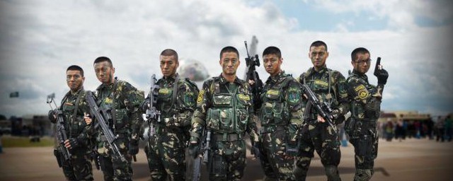 我是特种兵之利刃出鞘讲的什么故事(我是特种兵之利刃出鞘百度百科)