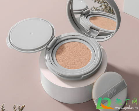 气垫干了加什么可以继续使用(气垫用完再用什么)