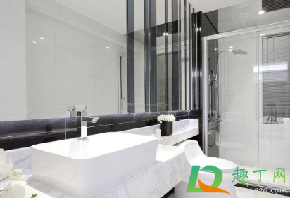 怎么把镜子上的霉去掉(镜子上的霉点怎么去除) 怎么把镜子上的霉去掉(镜子上的霉点怎么去除)