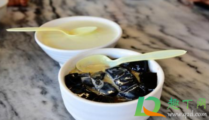 龟苓膏是龟壳做的吗(龟苓膏龟壳做的?)