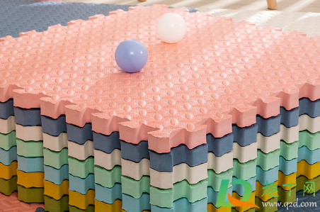 泡沫地垫有甲醛吗(泡沫地垫是什么材质的 有甲醛吗)