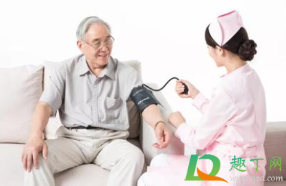 高血压吃什么食物好(高血压适合吃的食物)