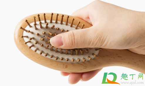 气囊梳可以用水洗吗(气囊梳可以洗澡用吗)