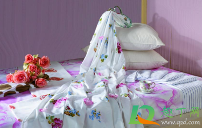 床单铺床上太光滑怎么办(床单很滑怎么办)