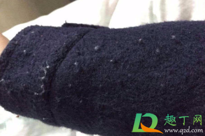 衣服爱起球是怎么回事(什么衣服爱起球)