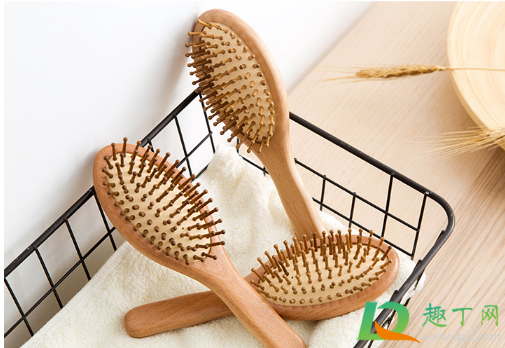 气囊梳子气囊软好还是偏硬好(气囊梳子软齿好还是硬齿好)