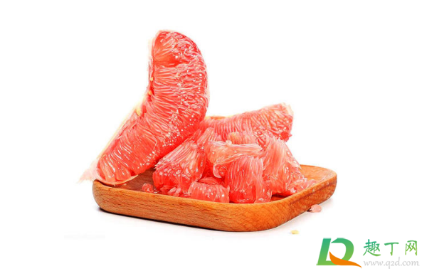 柚子皮发霉了果肉没事还能吃吗(柚子皮发霉了还能吃吗没发霉地方)