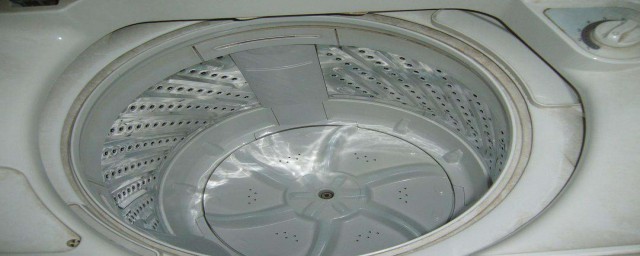 洗衣机出现间歇性运转的原因及解决方法(洗衣机运转的情况下)