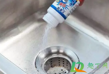 厨房下水道难闻的气味怎么除(厨房下水道有味怎么处理)