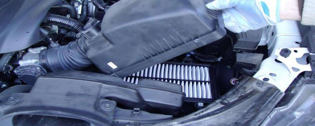 轩逸经典换空调滤芯的方法(轩逸经典怎么更换空调滤芯)