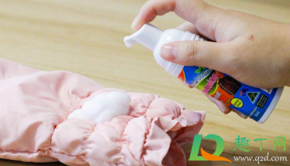 羽绒服霉点能洗掉吗(羽绒服上的霉点干洗店能洗掉吗) 羽绒服霉点能洗掉吗(羽绒服上的霉点干洗店能洗掉吗)