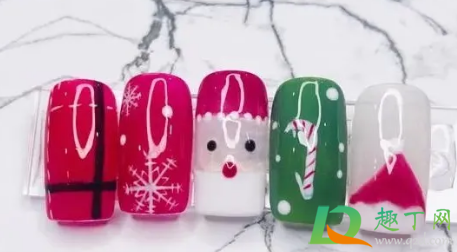 圣诞做什么美甲好看2020(2020最流行的美甲造型)