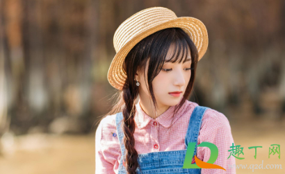 大胸穿无钢圈好还是有钢圈好(大胸戴钢圈好还是无钢圈)