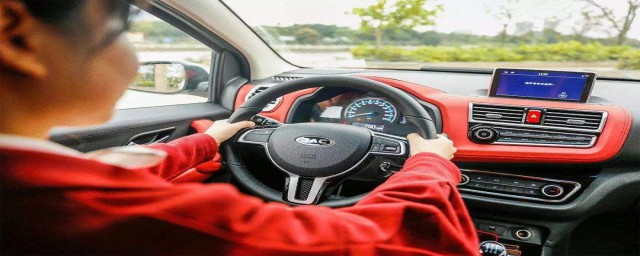 自动挡汽车正确熄火的方法(自动挡的车正确熄火方式)