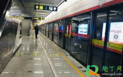 上海地铁车厢禁手机外放什么时候执行(上海12月地铁禁止手机外放)