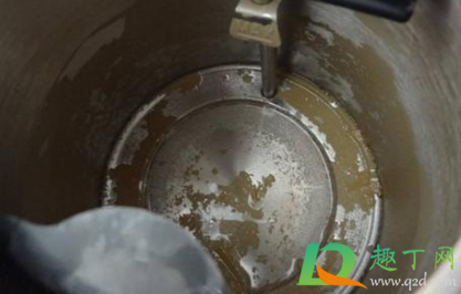 不锈钢热水壶里面的沉淀怎么清理(热水壶有沉淀物怎么办)